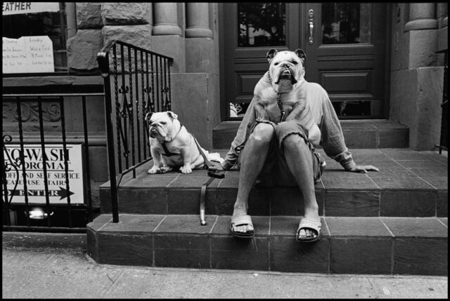 New York City. © Elliot Erwitt (2000)